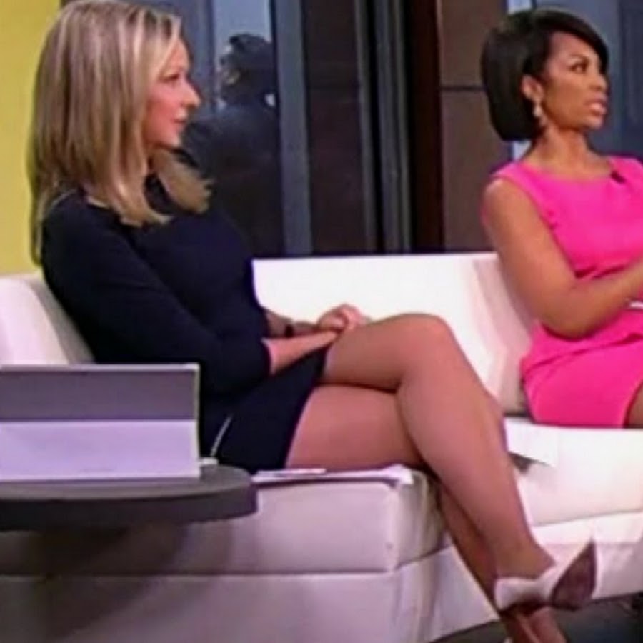 News_Ladies - YouTube