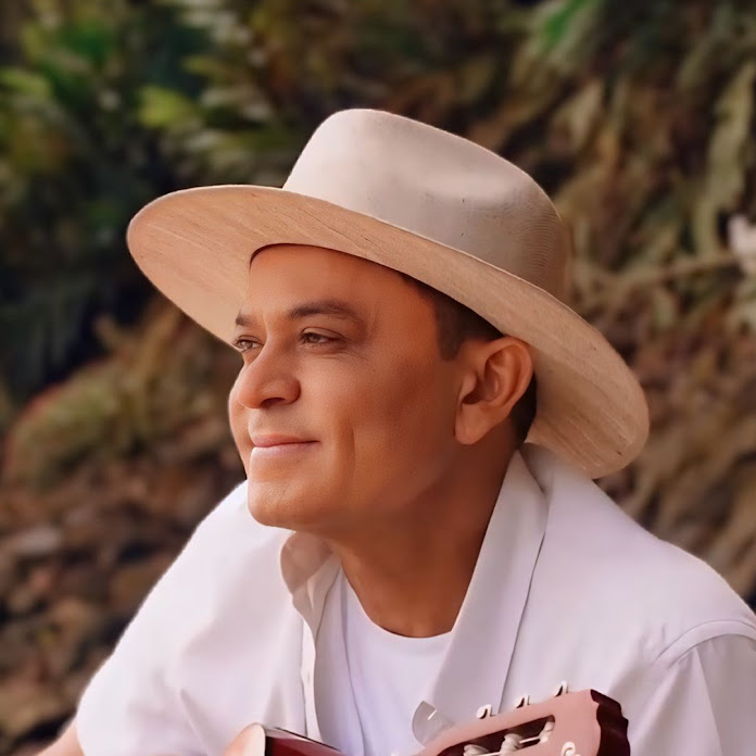 Frank Aguiar Net Worth & Earnings (2026)