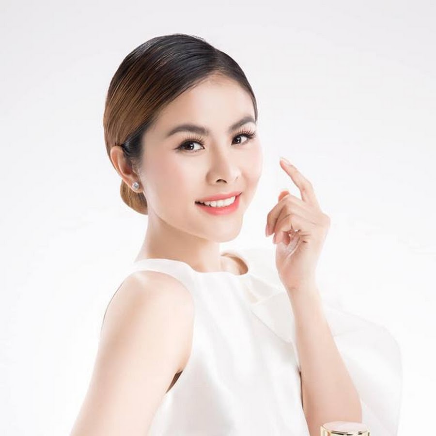 Vân Trang Official - YouTube