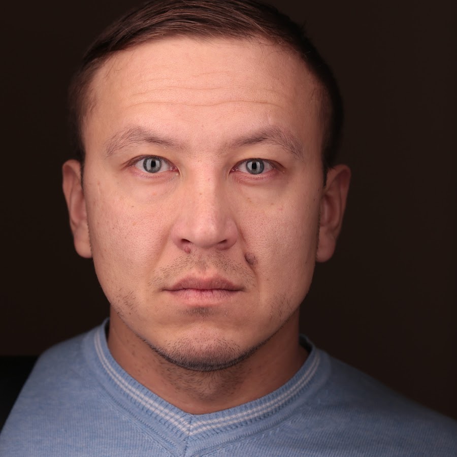 Женя моисеев певец фото