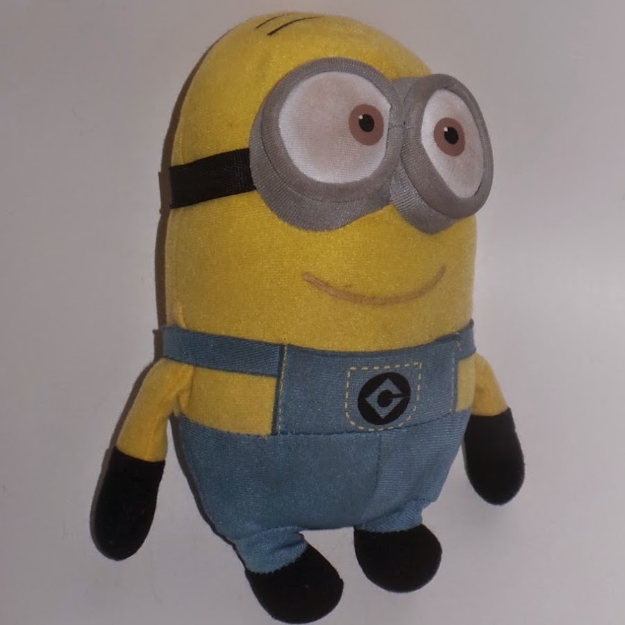 POOF Le Minion - YouTube