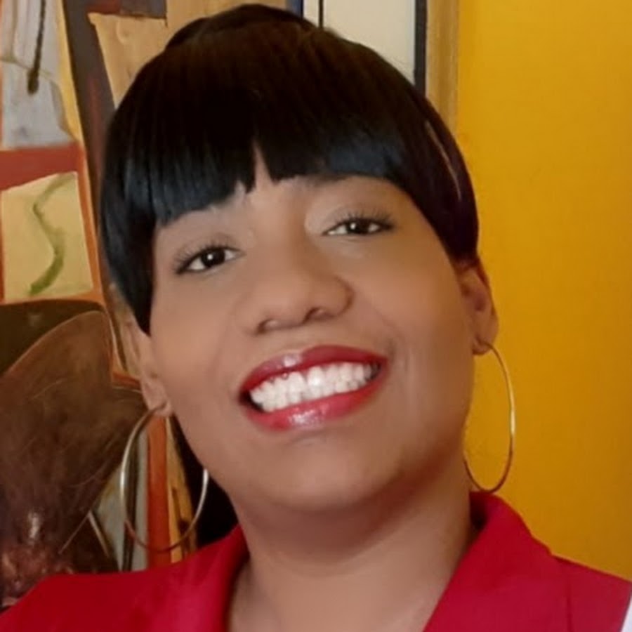 A Marvelous woman - YouTube