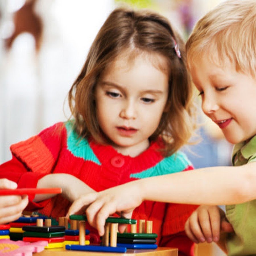 What does your child have. Doing homework and have done. English grammar игры. What do you вопросы. How do you help your parents.