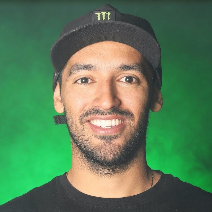 Kelvin Hoefler - YouTube