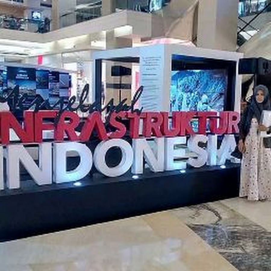 Devi Oktaviani - YouTube