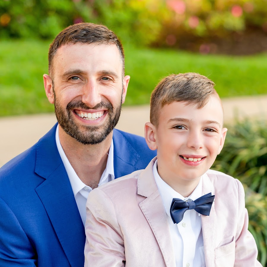 The Chocolate Bar Men - YouTube