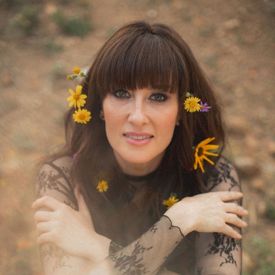 Erika Alaura - YouTube