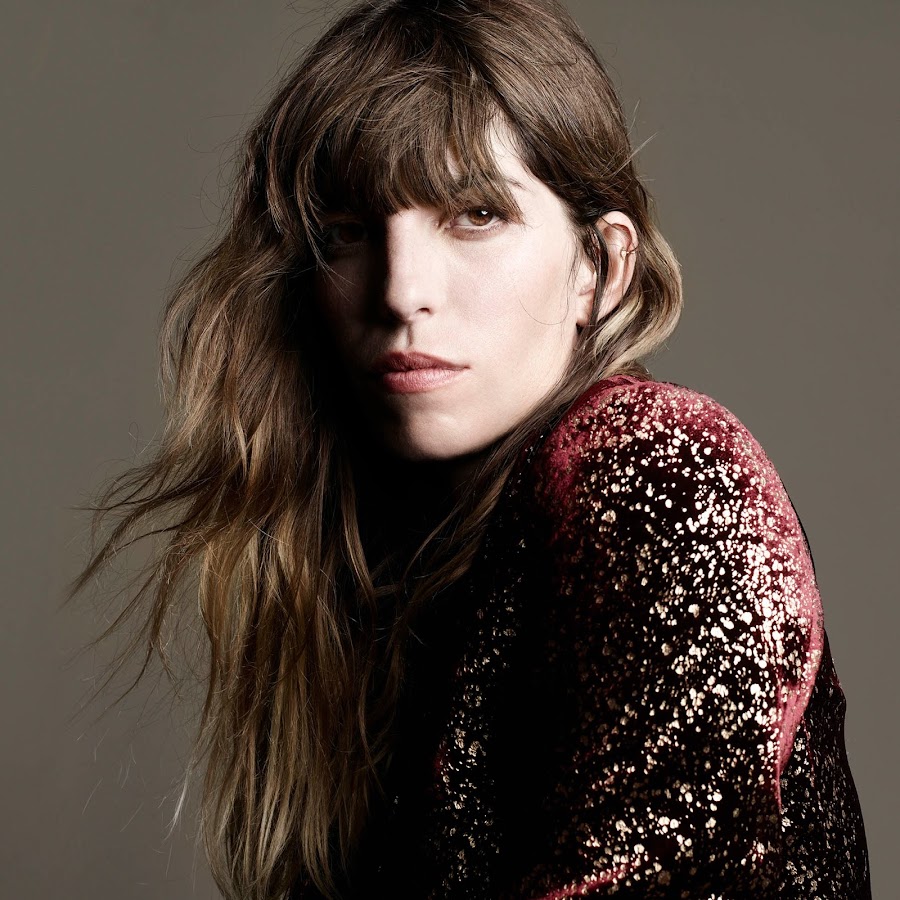 Lou Doillon - YouTube