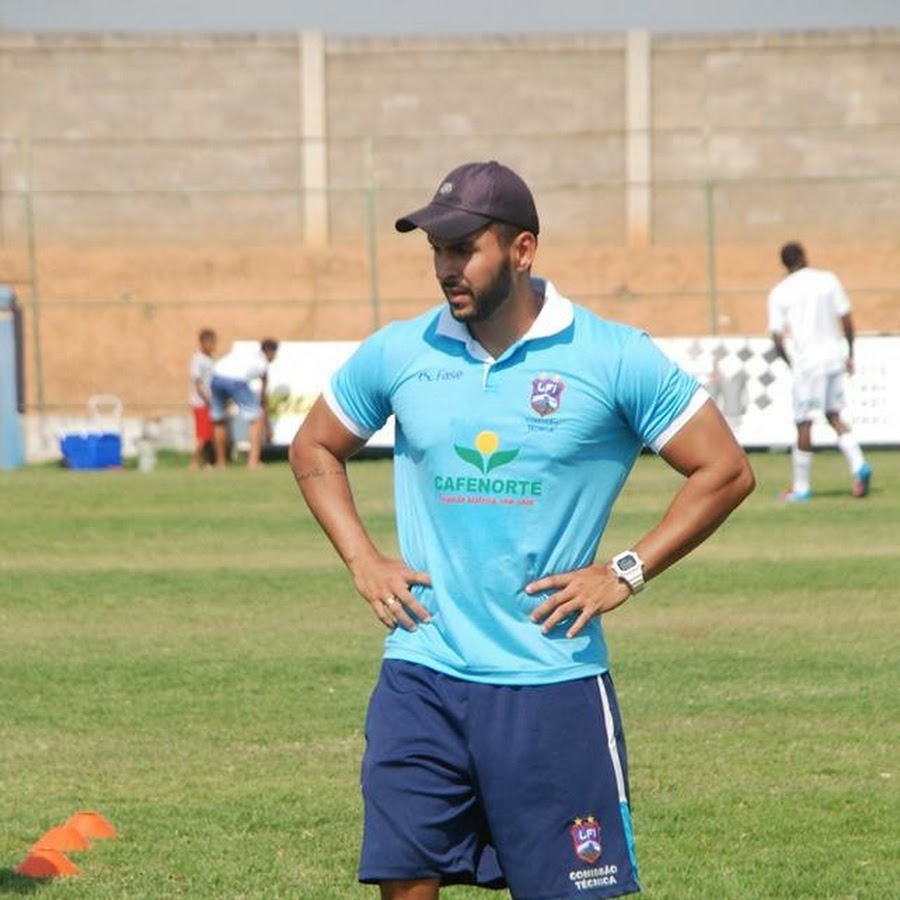 Layon Sena - YouTube