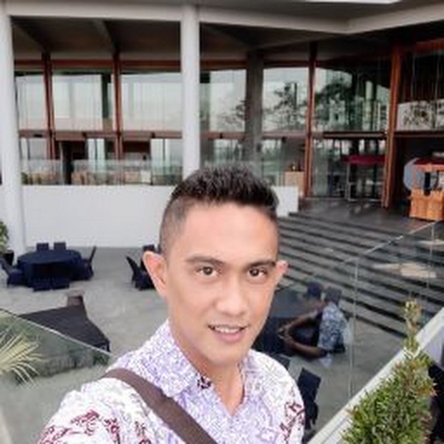 Dimas Prayoega - YouTube