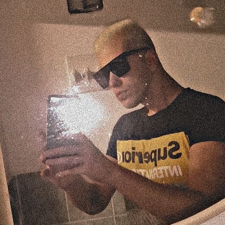 Metallica Enter Sandman Joel Fletcher & Reece Low Bootleg