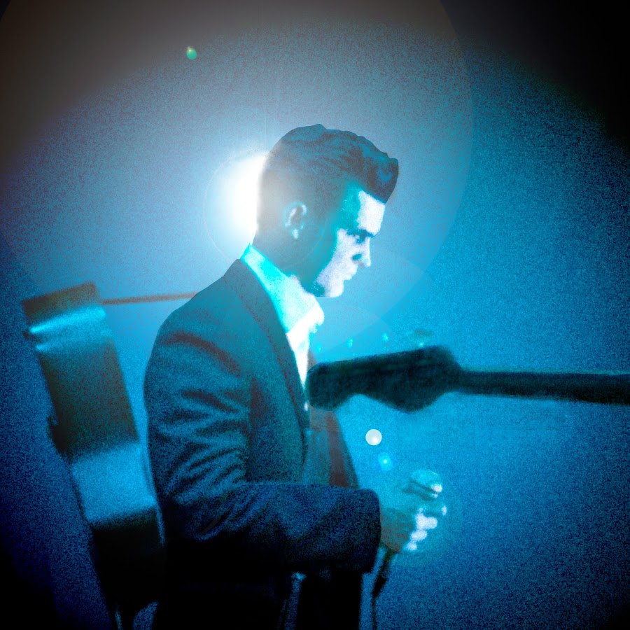 Cash Band London YouTube