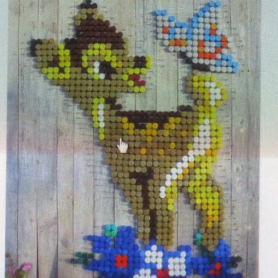 Мозаика из пластмассовых пробок