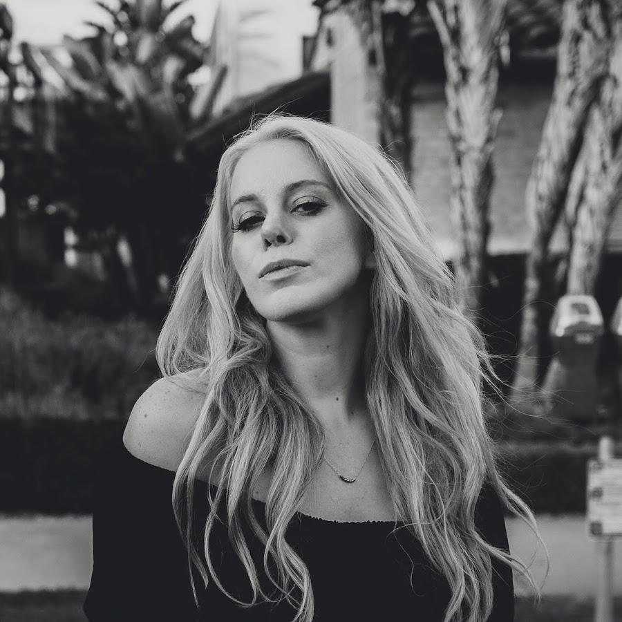 Stephanie Olmanni - YouTube