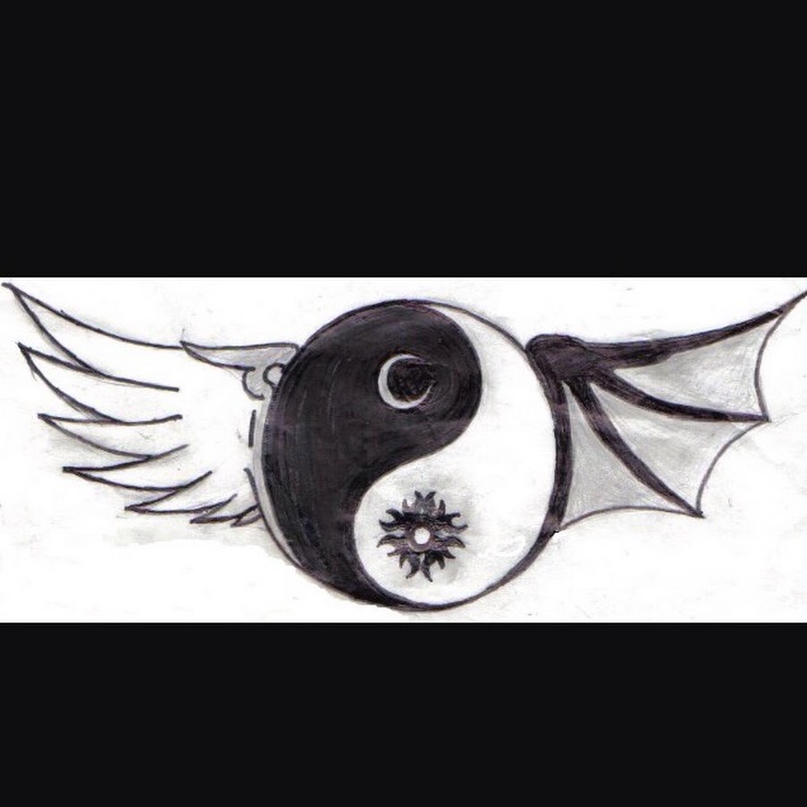 Смерть луны на гильотине рисунок карандашом