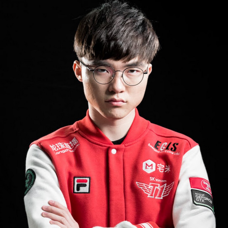 Faker t1. Faker php. Faker лилия. Faker. D4rk faker.