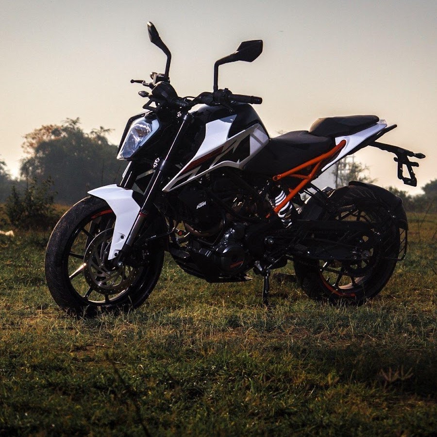 KTM Duke 200 1920x1080