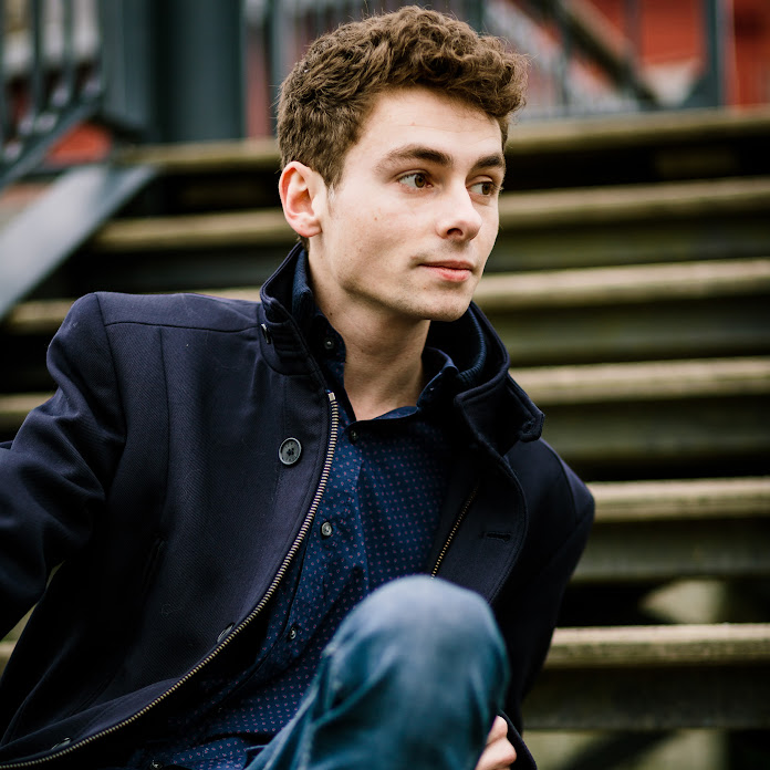 Oxilac Net Worth & Earnings (2026)