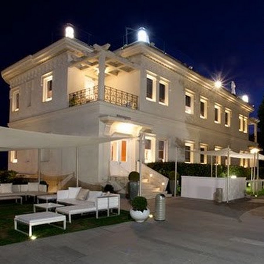 Villa Diamante YouTube