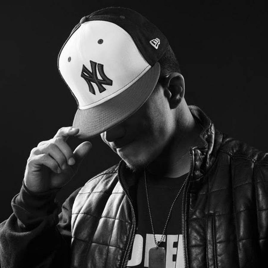 Break boy. Брейк данс арты. Break boy. Брейкдансер рисунок. Лов репер.