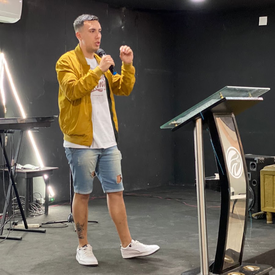 Nahuel Fernández - YouTube