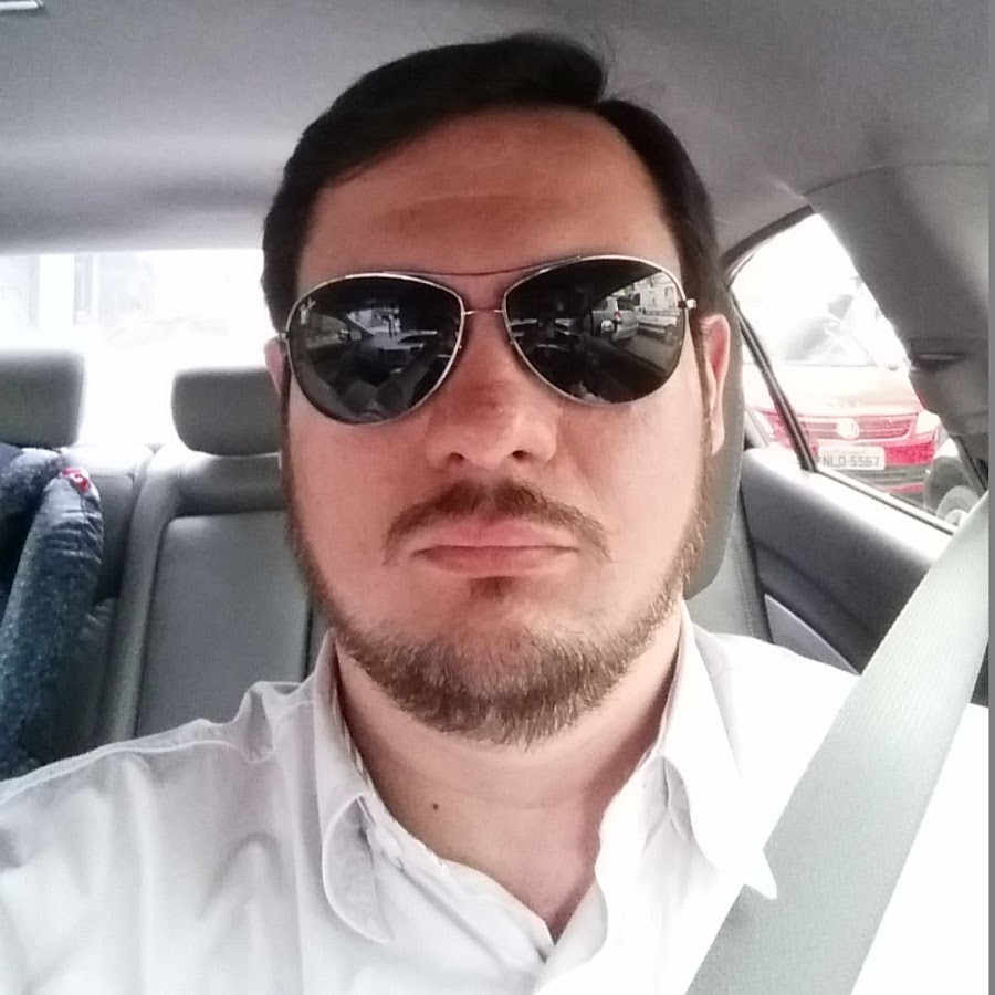 Denis Renault - YouTube