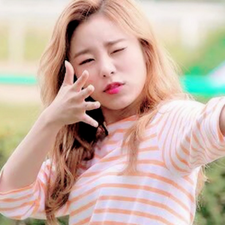 Digital Dream Girl YouTube