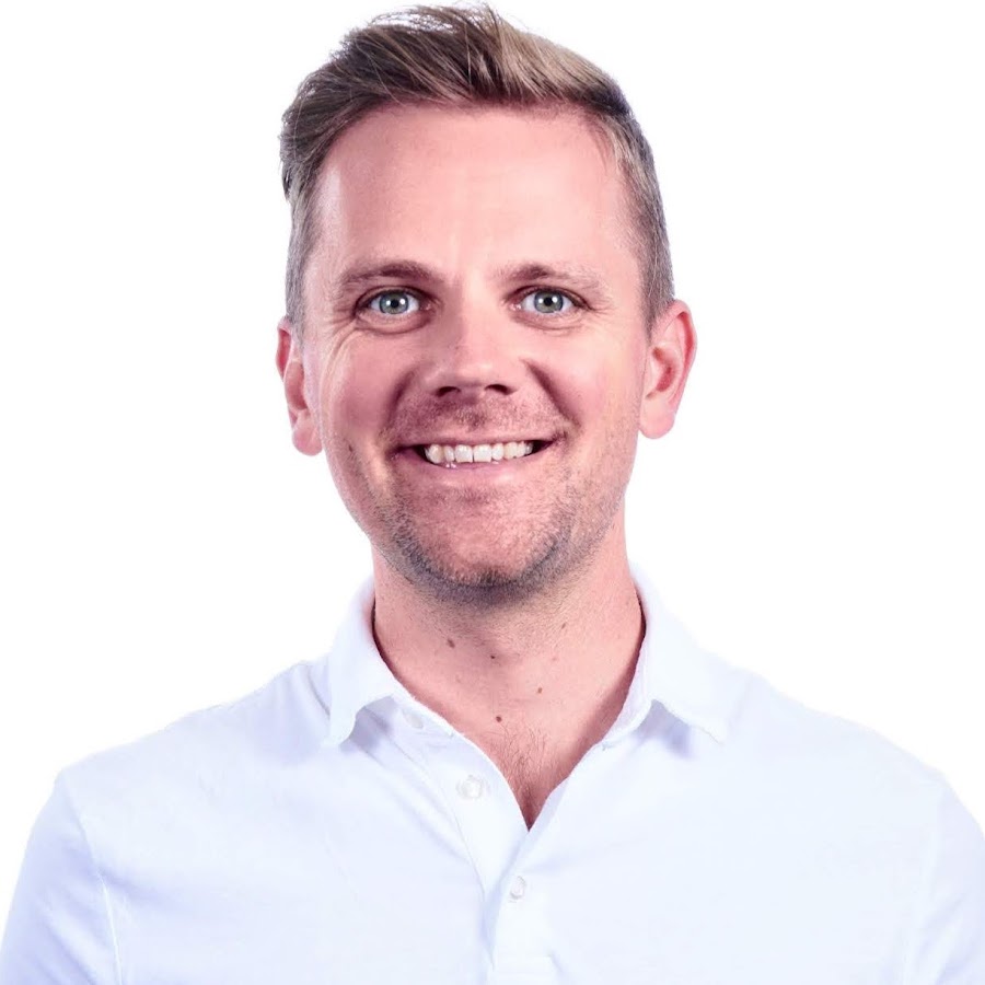 iHeartBudgets - YouTube