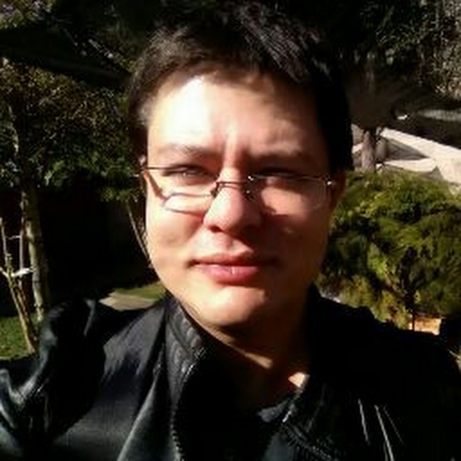 Gus Gama 