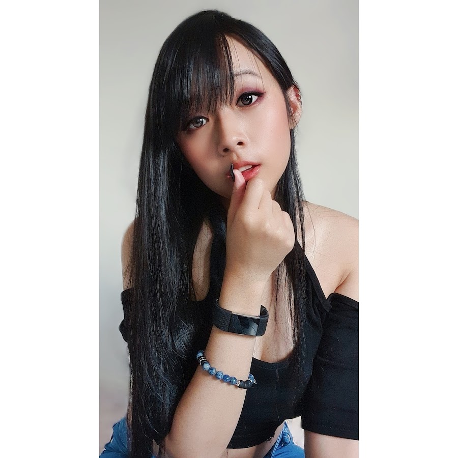 Lien Vo - YouTube