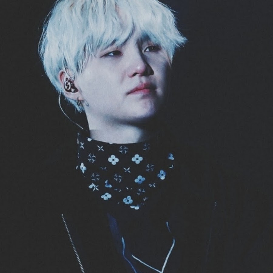 kpop Crystal - YouTube