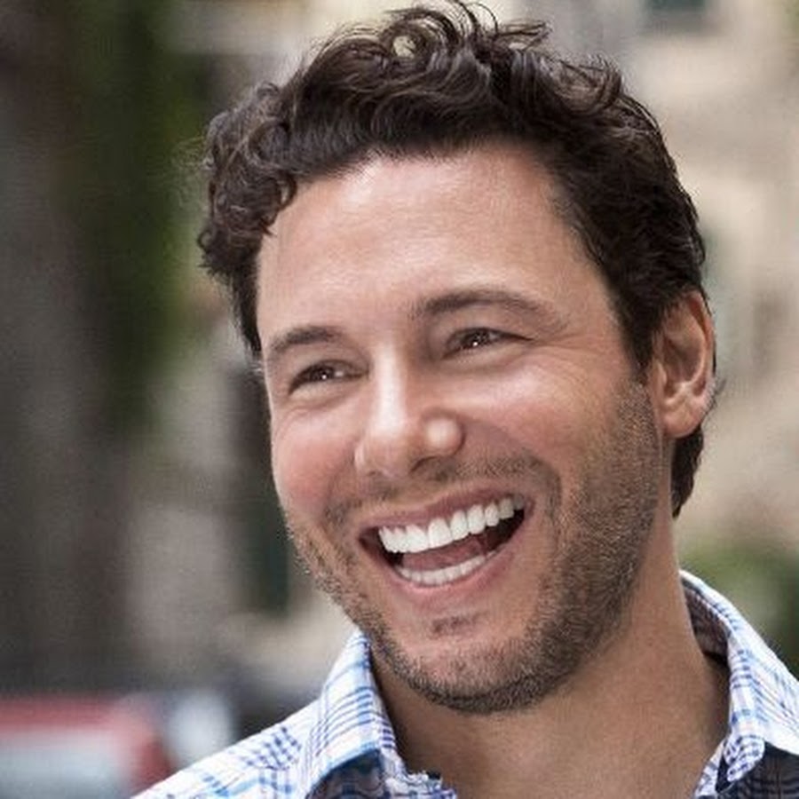 naked dating england