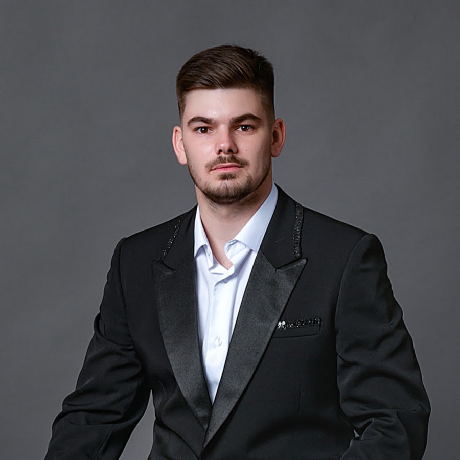 иван селиверстов москва. хомутовка курская область.