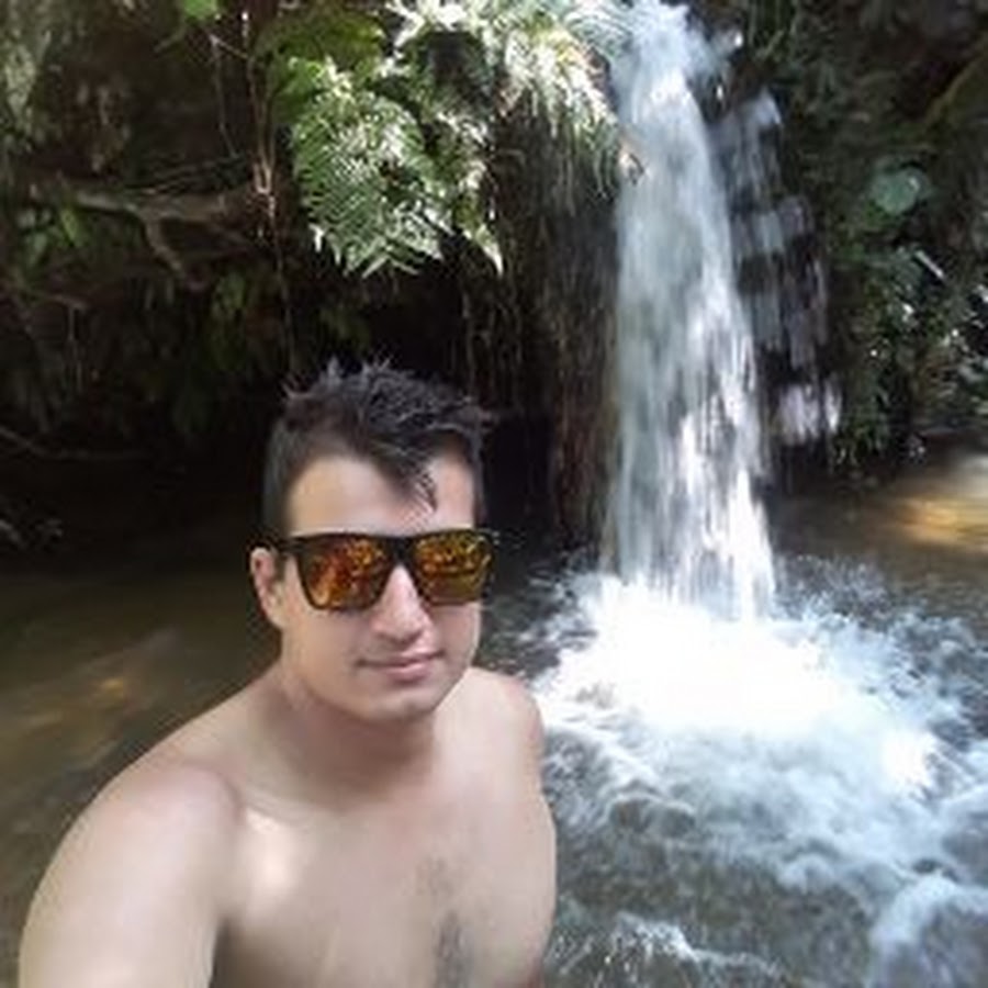 Rojas Rojas - YouTube