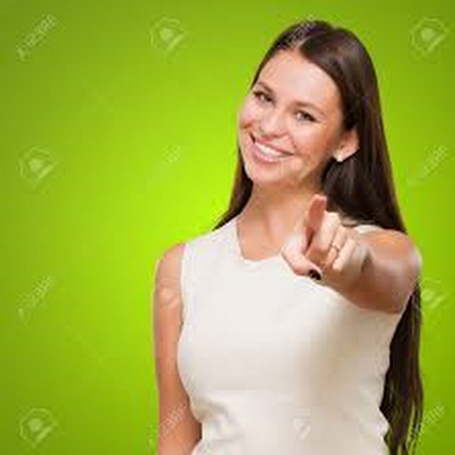 Алла юрьевна уроки. Девушка палец вверх. Девушка указывает пальцем. Девушка. Девушка палец вверх.