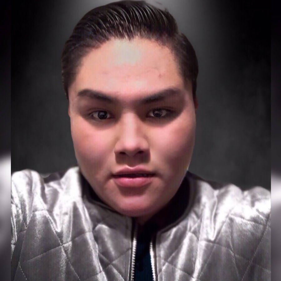 ASTRONAUTA - YouTube