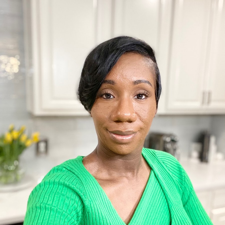 Decorating Made Easy with Trina - YouTube