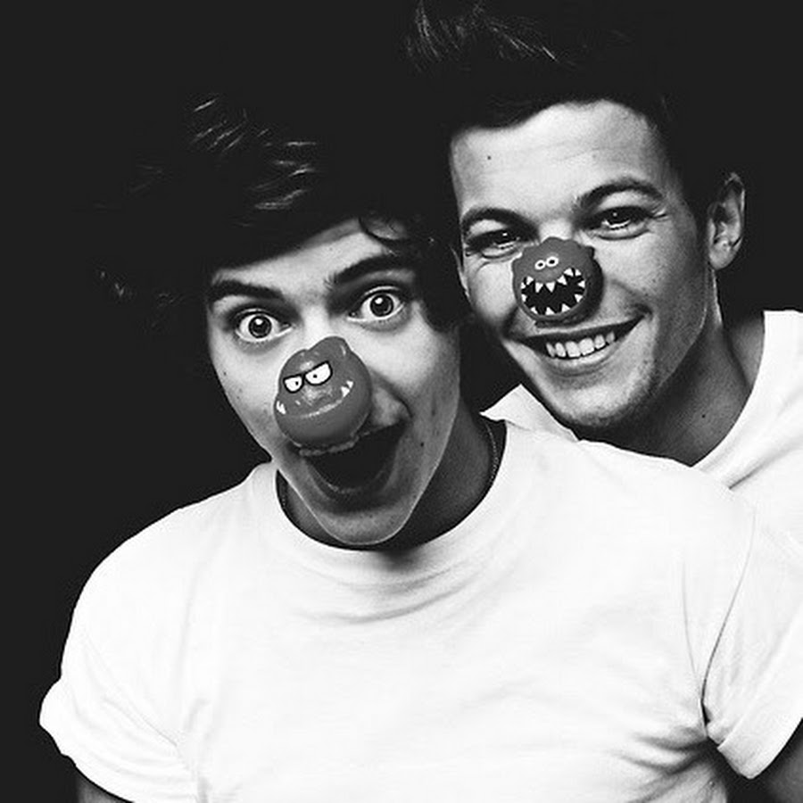 Larry Stylinson - YouTube