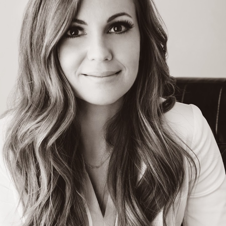 Кэти тонг. Katie has. Katie. Katie hill congresswoman. Cali биография.