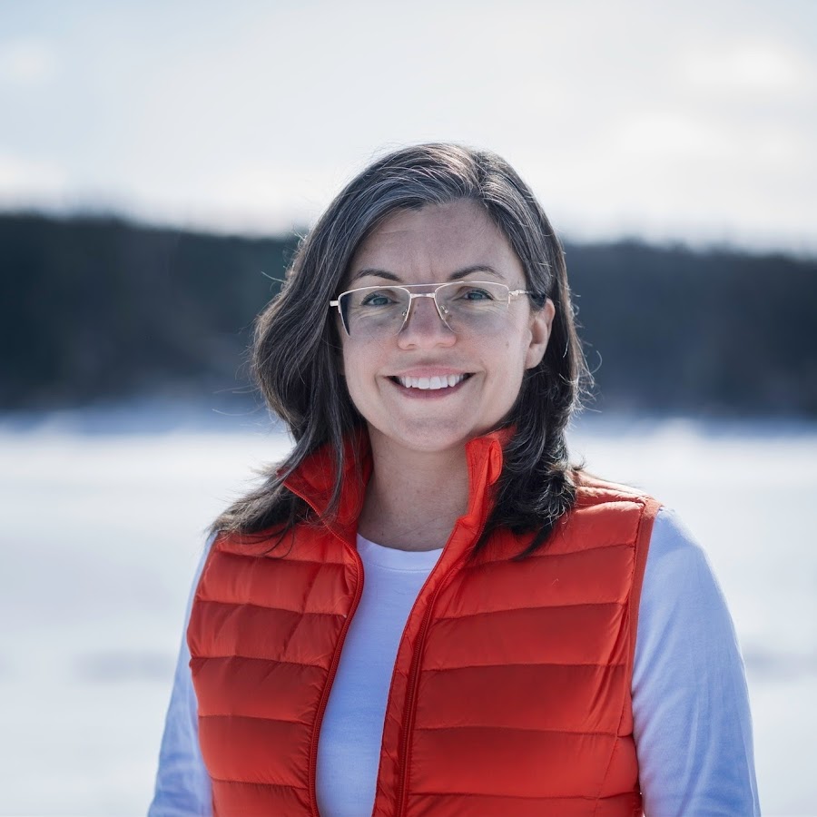 Niki Ashton YouTube