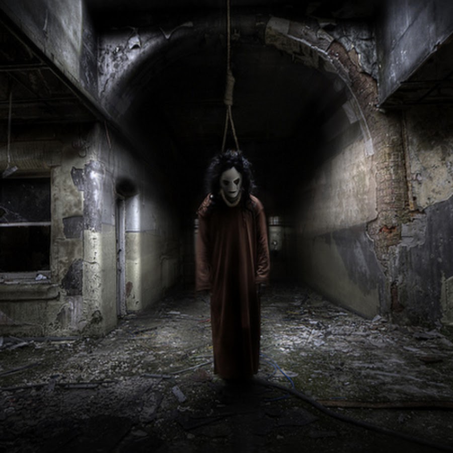 Ужасы на заброшках. Ужасы на заброшках. Блуждают тени. Ужасы на заброшках. Страшная история в заброшке.