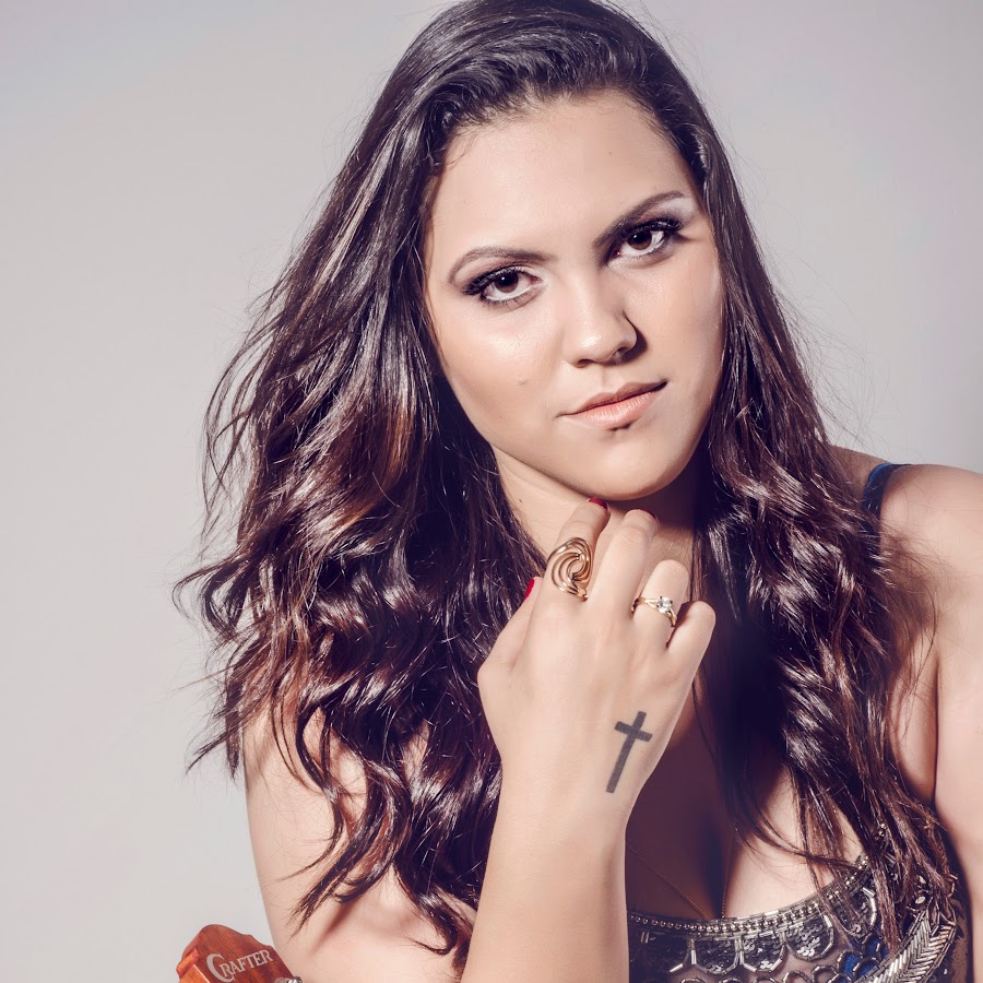 Kamilla Maria Oficial - YouTube