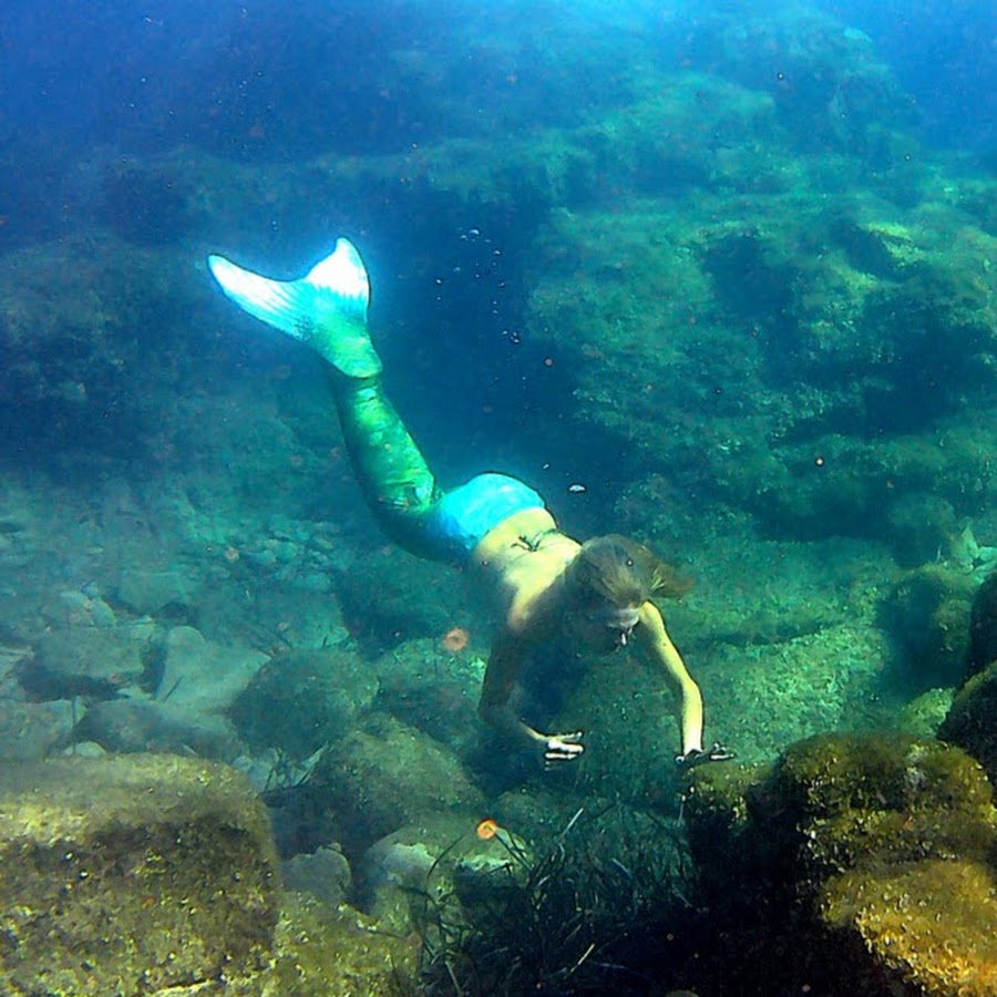 Kelly Crystal - YouTube