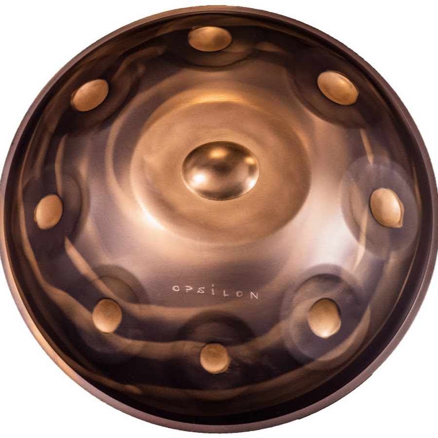 ханг хэндпан. космическая тарелка ханг. барабан ханг. Handpan. музыкальный инструмент хендпан.