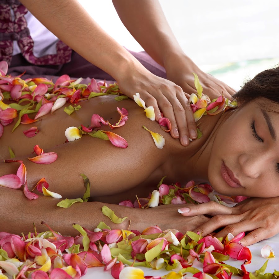 Массаж на Бали. Летние спа пакеты. Rose massage