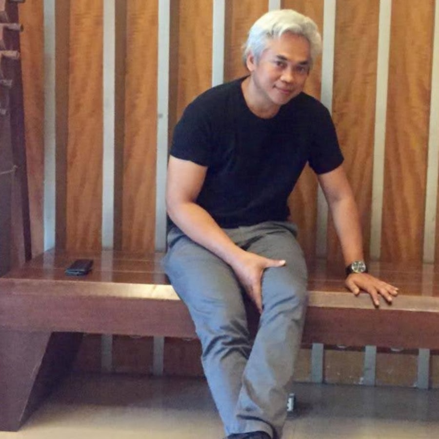 Pretty Women ID - YouTube