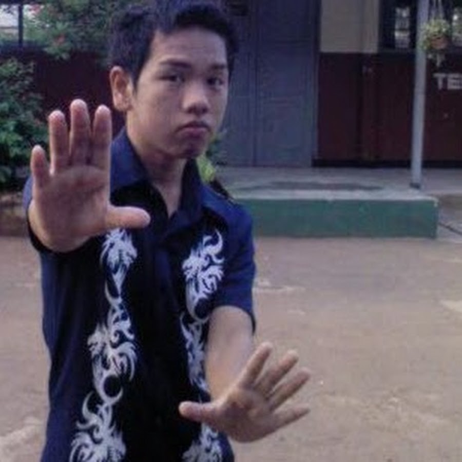 giro simanjuntak YouTube