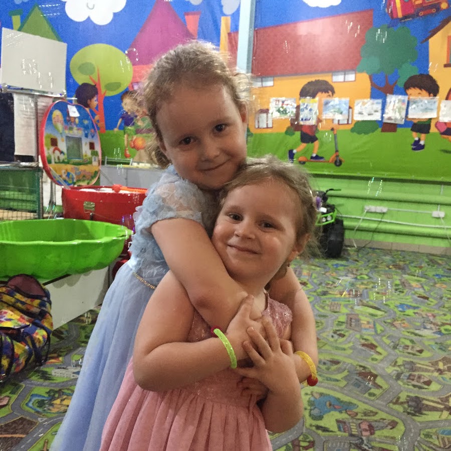 Маша и Даша YouTube