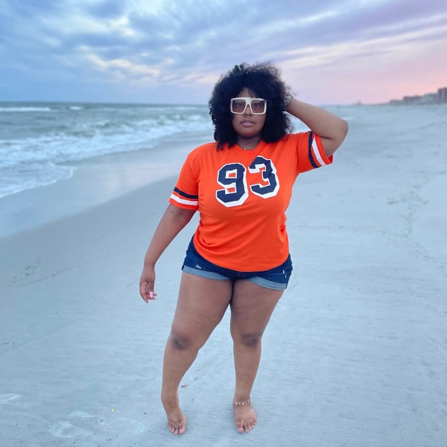 Mia Dior YouTube