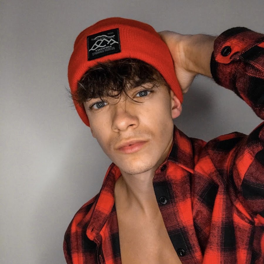 Kuba Szmajkowski - YouTube